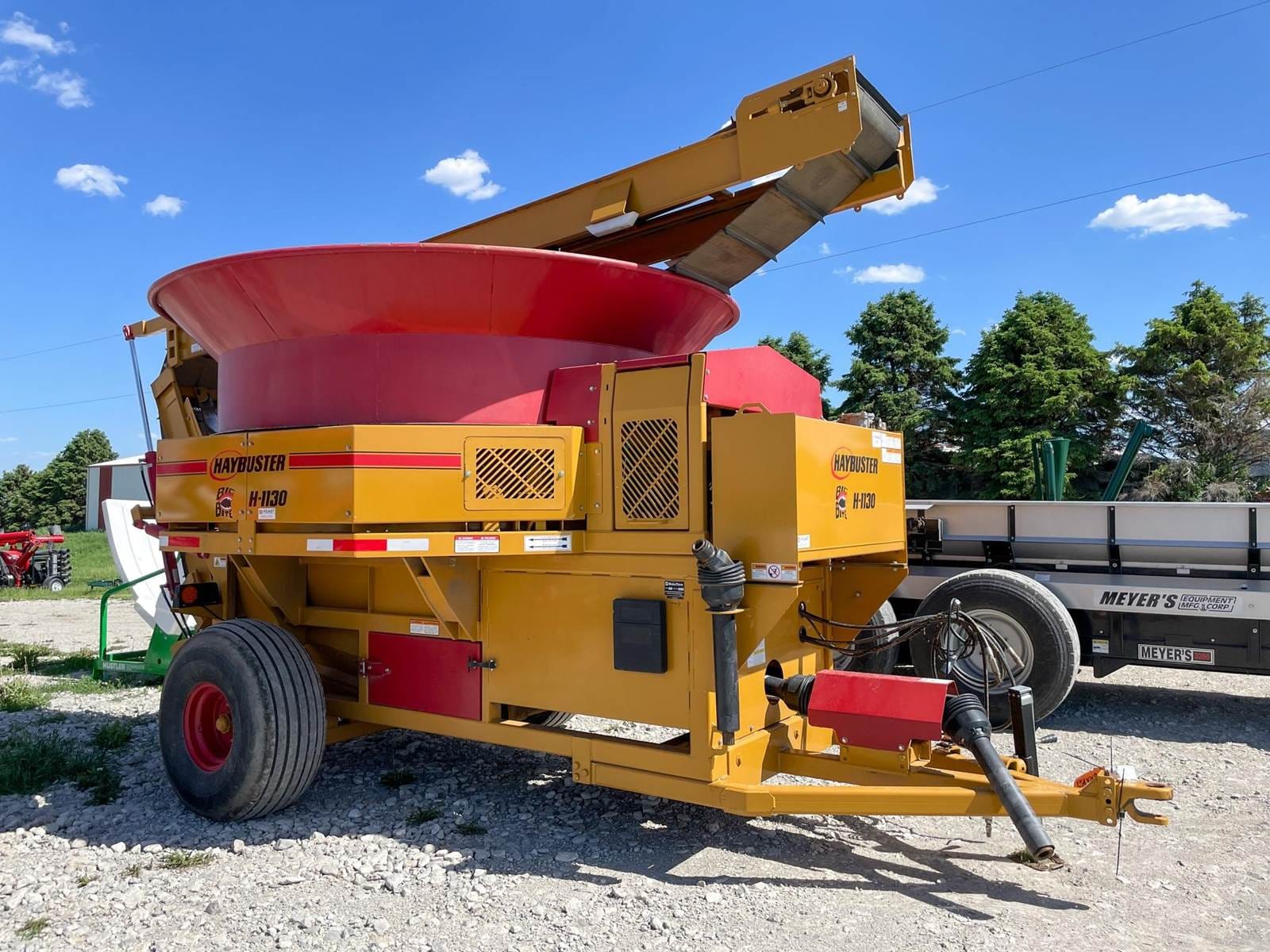 2024 Haybuster H-1135 Equipment Image0