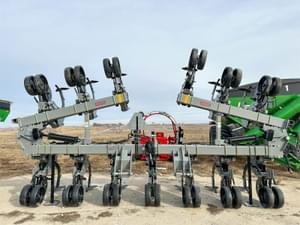 2024 Hiniker 6500 Image