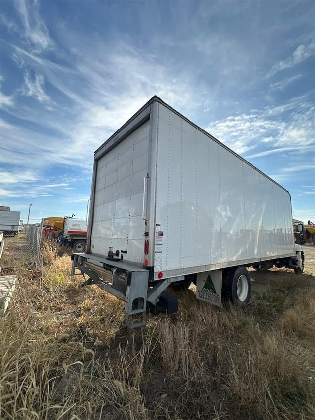 Image of Hino L6 equipment image 3