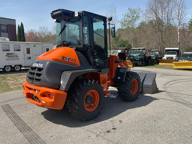 Image of Hitachi ZW80-5B equipment image 4