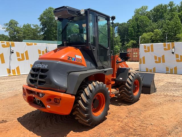 Image of Hitachi ZW80-5B equipment image 4