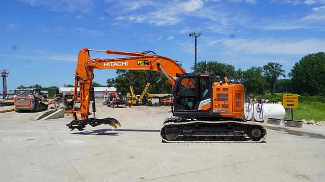 Image of Hitachi ZAXIS 245 USLC equipment image 1