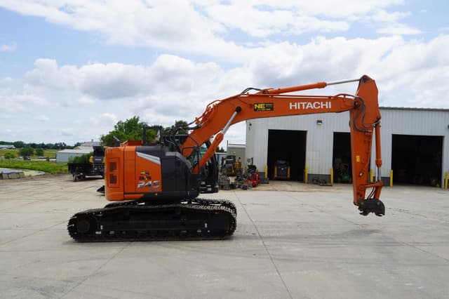 Image of Hitachi ZX245US LC-7 equipment image 4