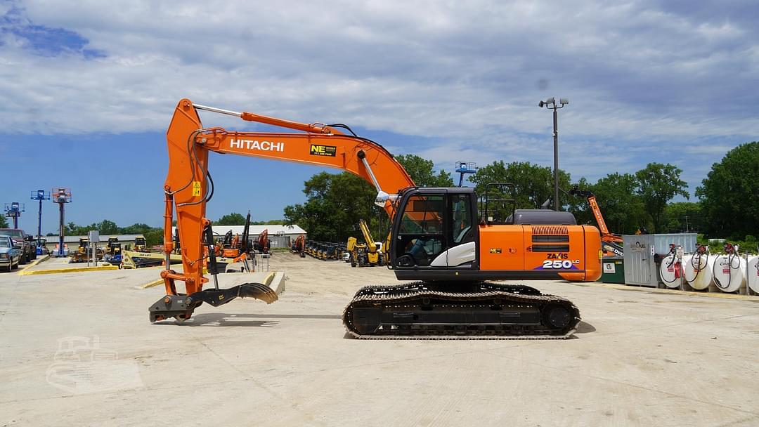 Image of Hitachi ZX250LC Primary image