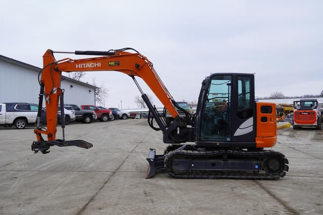 Image of Hitachi ZX85USB equipment image 1