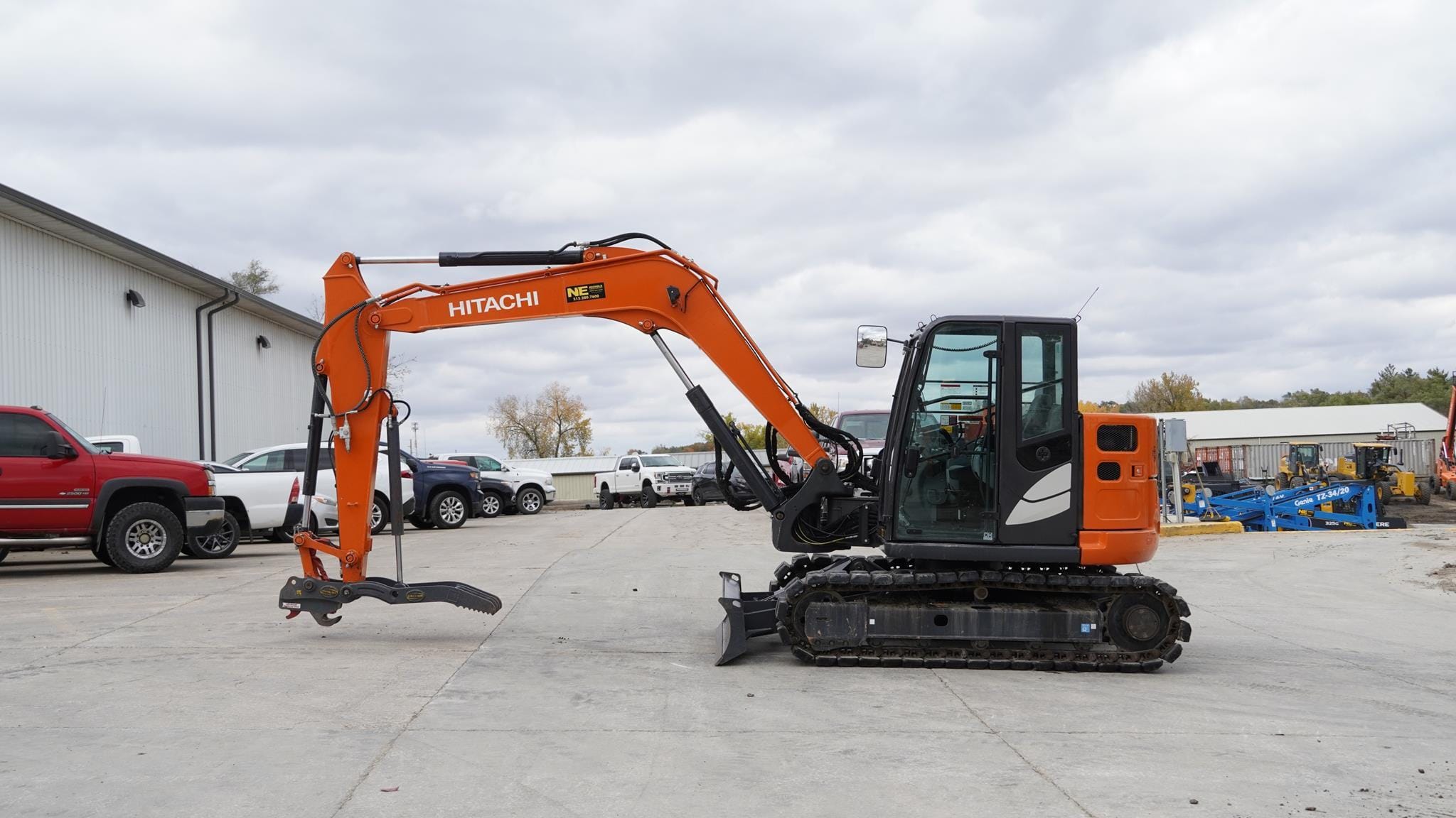 SOLD - Hitachi ZX75US Lot No. 9507 Construction with 7,006 Hrs