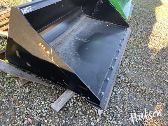 2024 HLA SB7240HDBO500 Equipment Image0