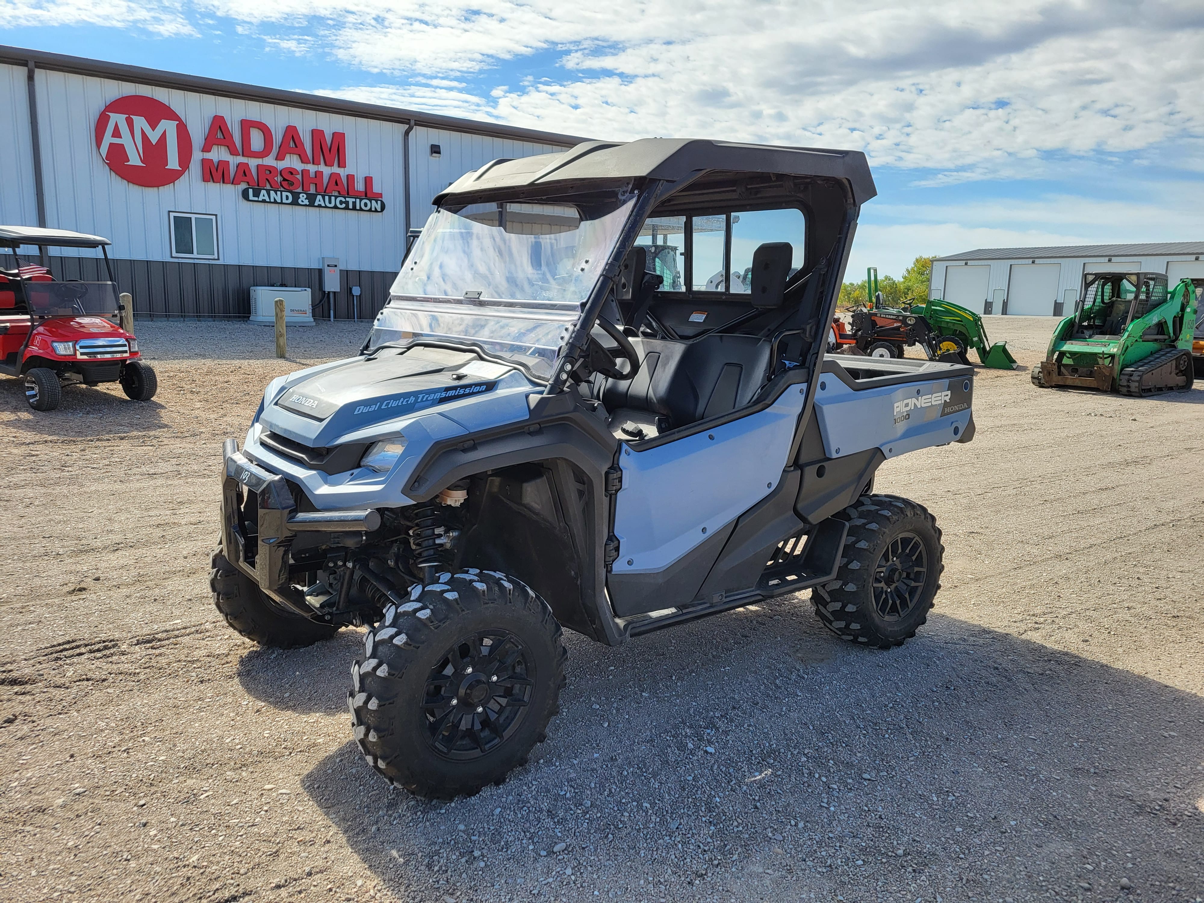 2024 Honda Pioneer 1000 Equipment Image0