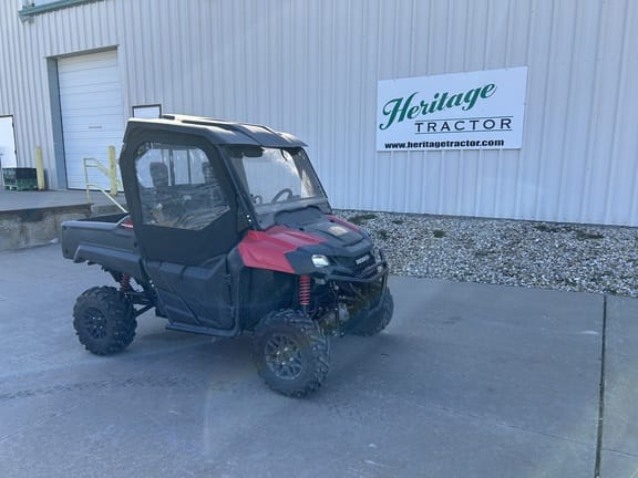 2024 Honda Pioneer 700 Equipment Image0