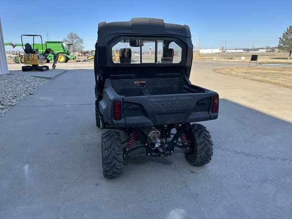 Image of Honda Pioneer 700 equipment image 3