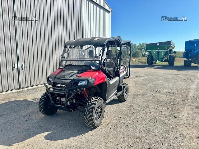 Image of Honda Pioneer 700 equipment image 1