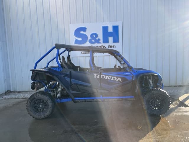 Image of Honda Talon 1000X-4 FOX Live Valve equipment image 2