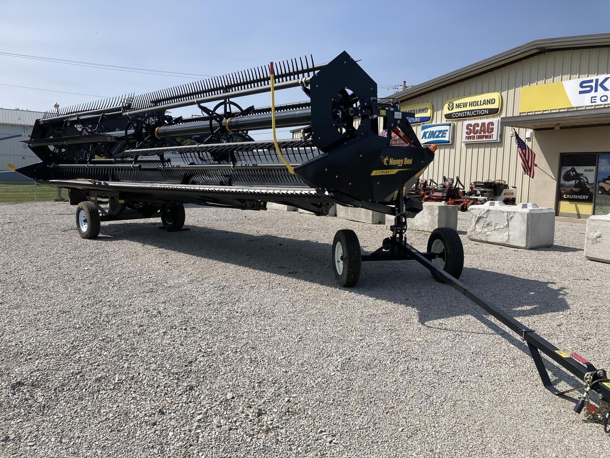 2024 Honey Bee AFN236  Equipment Image0