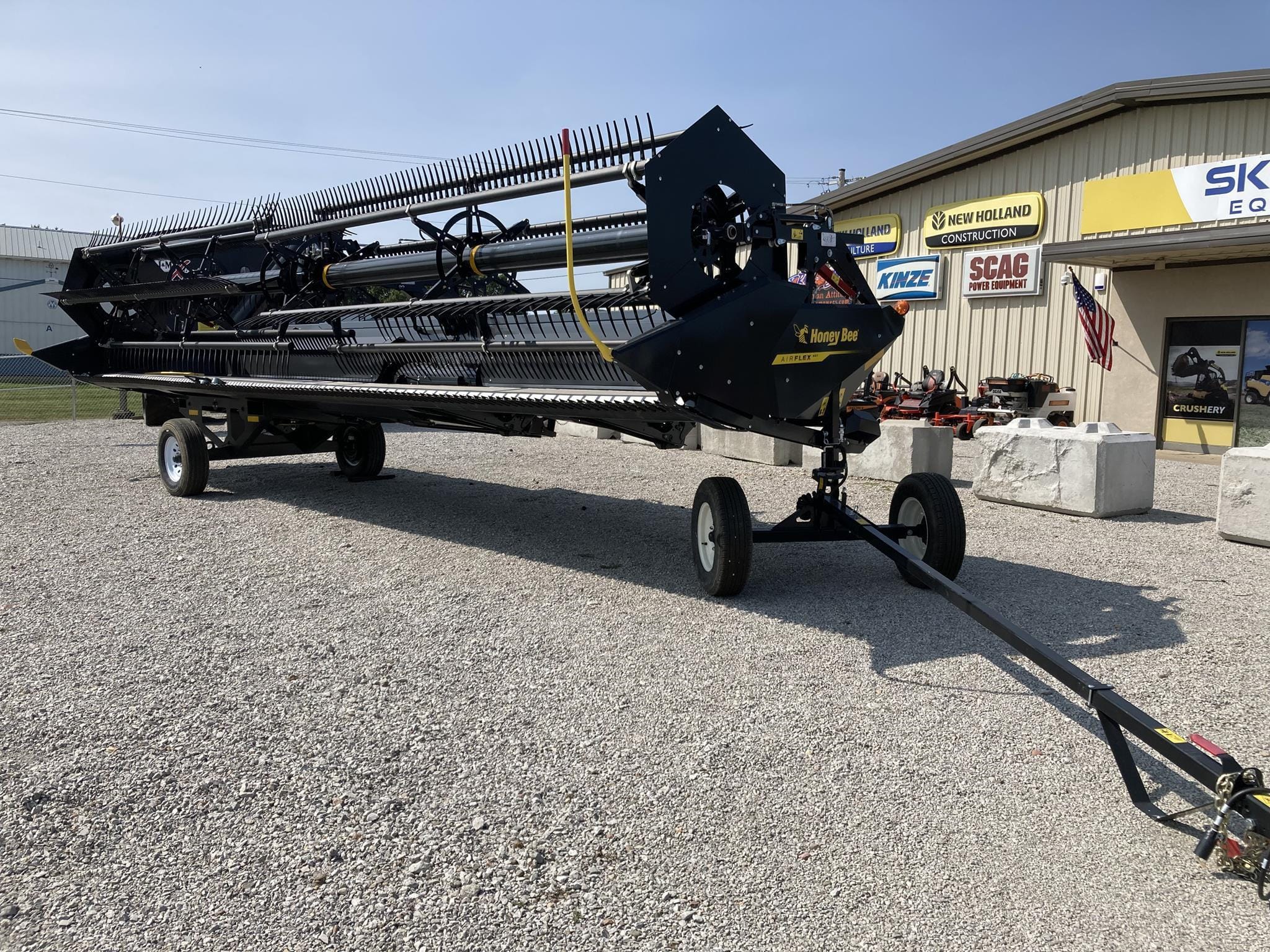 2024 Honey Bee AFN236  Equipment Image0