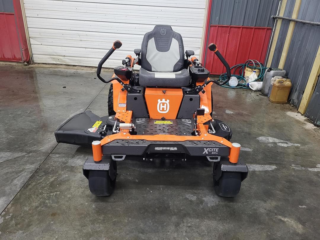 Image of Husqvarna XCITE Z350 Image 0
