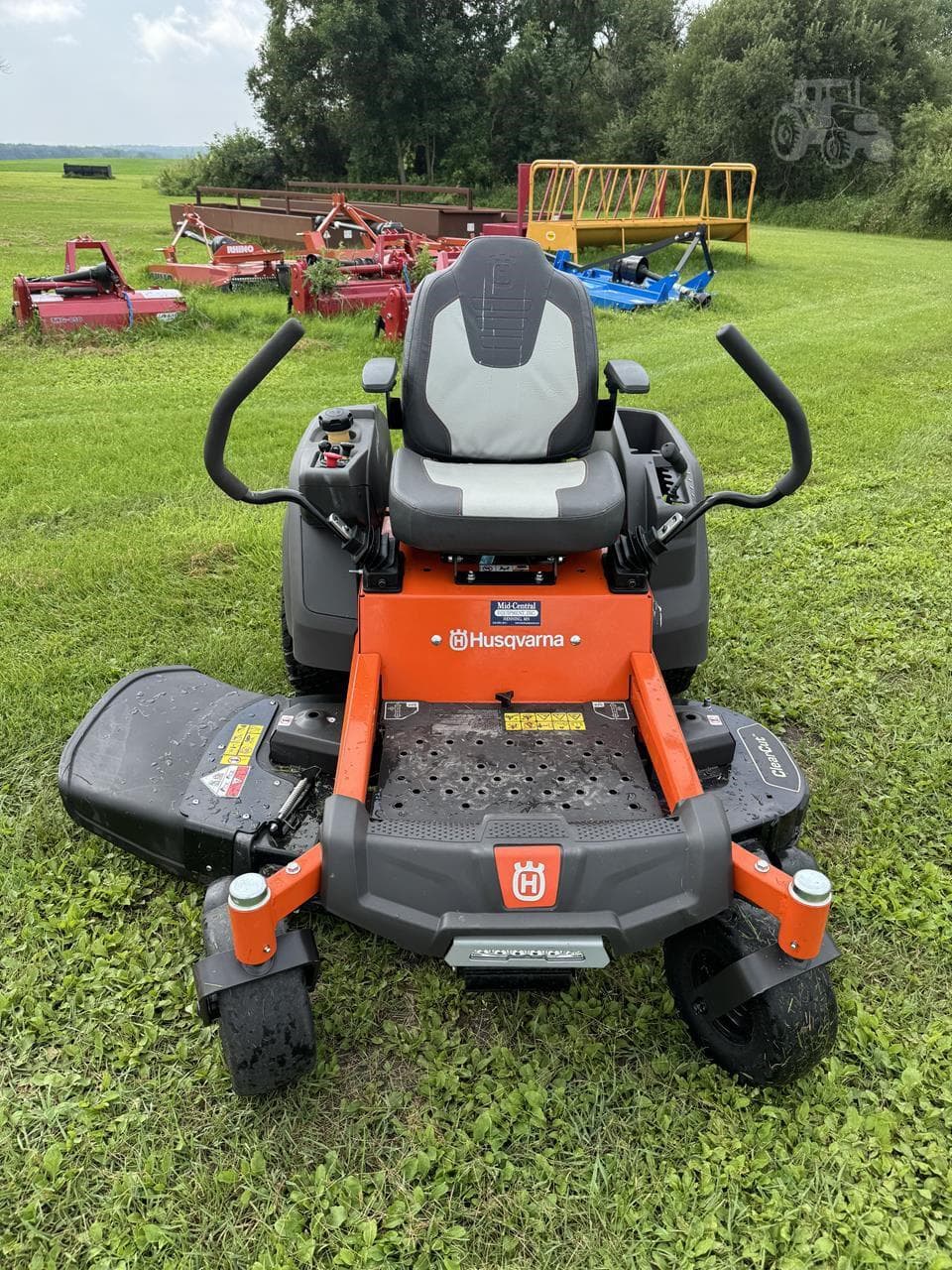 Image of Husqvarna Z248F Image 1