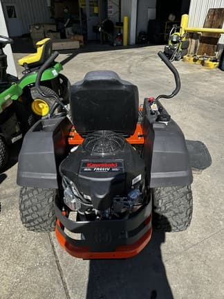 Image of Husqvarna Z248F equipment image 4