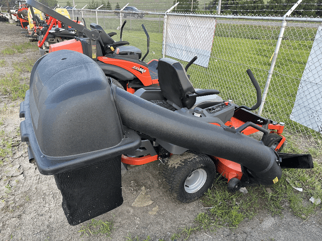 Image of Husqvarna Z254F equipment image 4