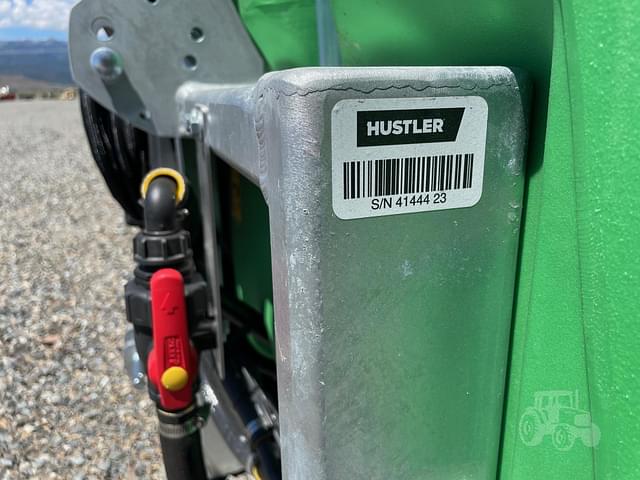 Image of Hustler Applic8r LX1150 equipment image 4