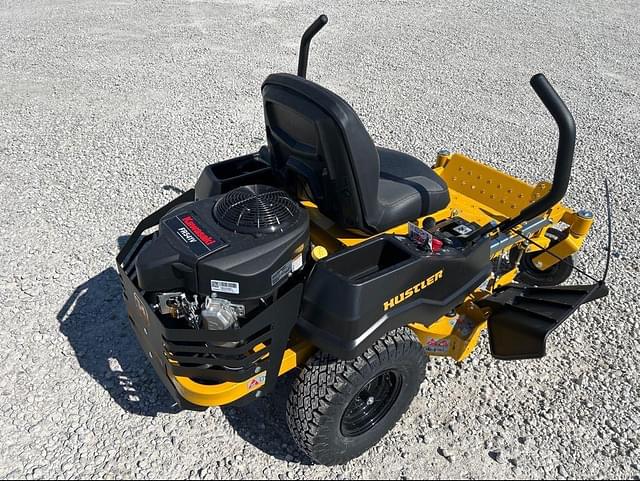 Image of Hustler Dash XD equipment image 2