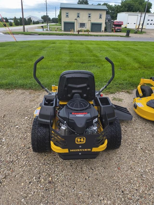 Image of Hustler Dash XD equipment image 3