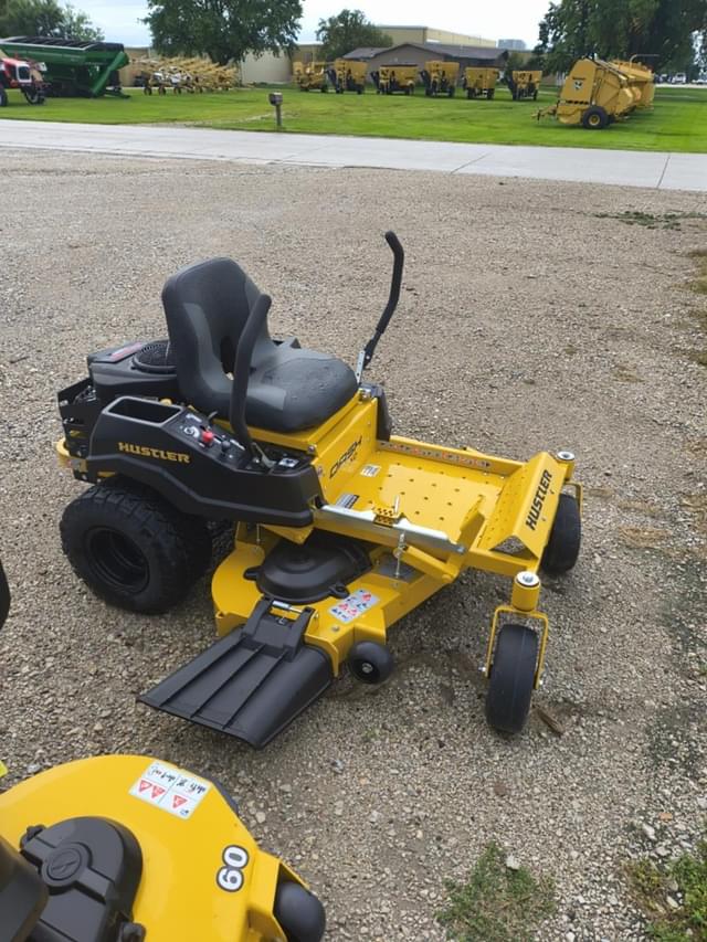 Image of Hustler Dash XD equipment image 1