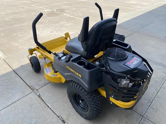 Image of Hustler Dash XD equipment image 1