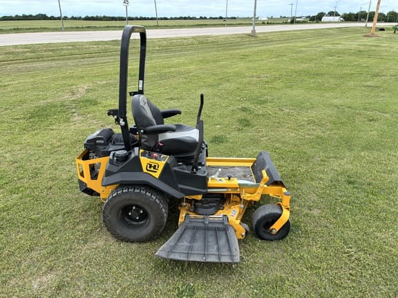 Image of Hustler Fastrak 22 equipment image 2