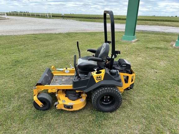 Image of Hustler Fastrak 22 equipment image 4