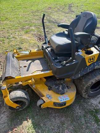 Image of Hustler Fastrak 22 equipment image 2