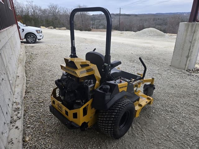 Image of Hustler Super Z equipment image 2