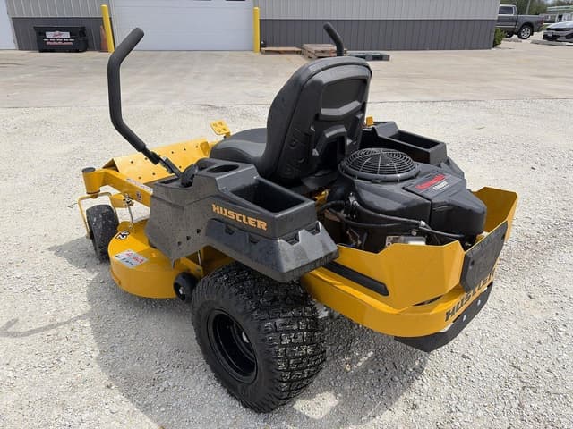 Image of Hustler Raptor X equipment image 4