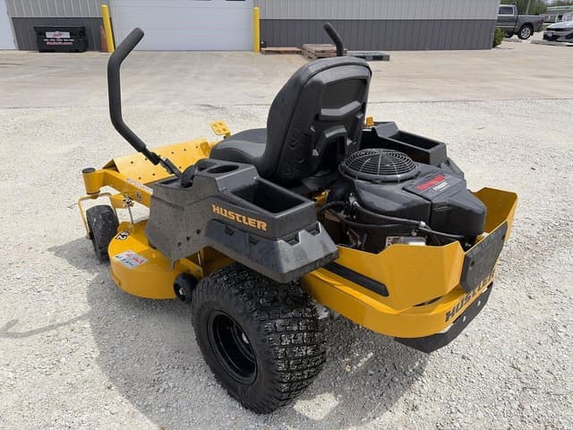Image of Hustler Raptor X equipment image 4