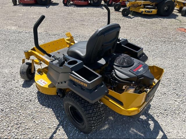 Image of Hustler Raptor X equipment image 4