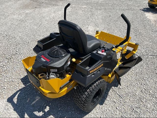 Image of Hustler Raptor X equipment image 2