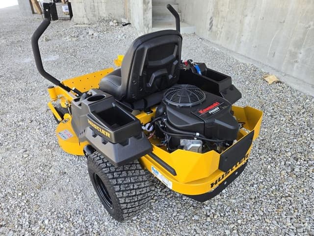 Image of Hustler Raptor X equipment image 4