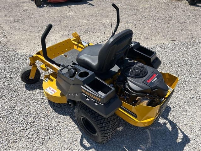 Image of Hustler Raptor equipment image 4