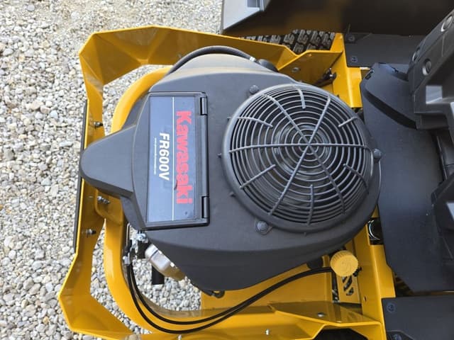 Image of Hustler Raptor X equipment image 4