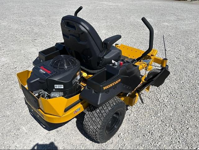 Image of Hustler Raptor XL equipment image 2