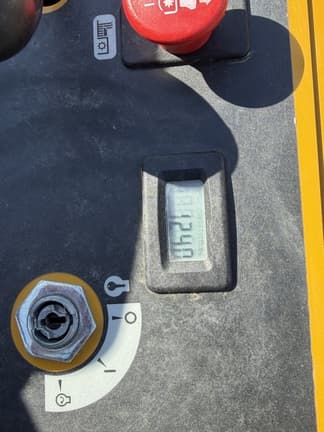 Image of Hustler Super Z equipment image 4