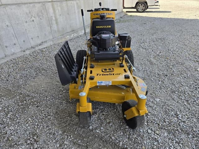 Image of Hustler Trimstar equipment image 1
