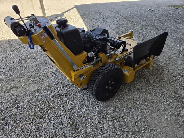 Image of Hustler Trimstar equipment image 3