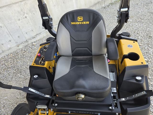 Image of Hustler X-ONE equipment image 1
