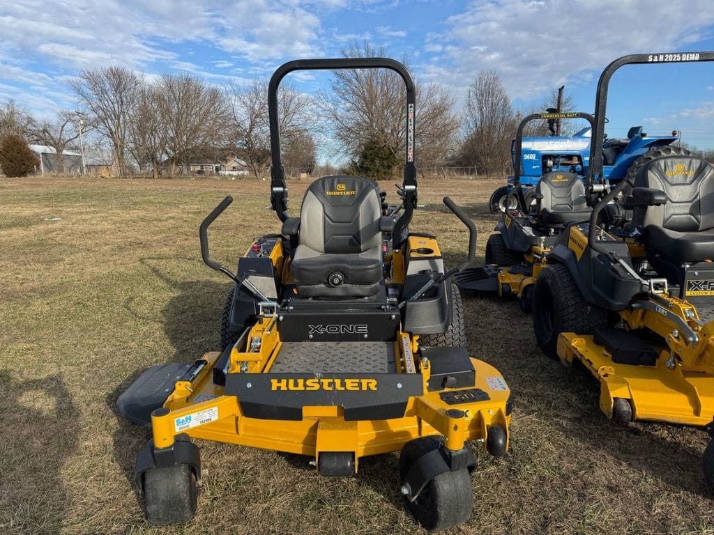 2024 Hustler X-ONE Equipment Image0
