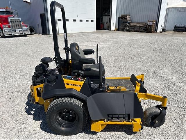 Image of Hustler X-RIDE equipment image 1