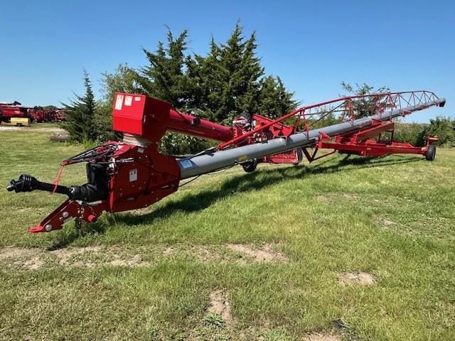 2024 Hutchinson HX2 13-94 Equipment Image0