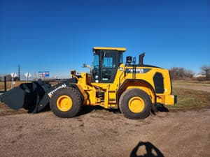 2024 Hyundai HL955XT Image