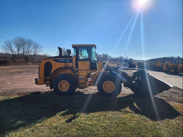 Image of Hyundai HL955XT equipment image 3