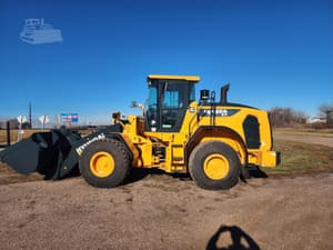 2024 Hyundai HL955XT Image