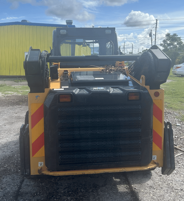 Image of Hyundai HT100V equipment image 3